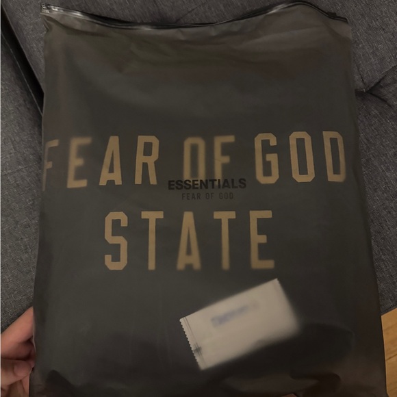 Essentials Fear Of God Black/Gold Hoodie QR Tag Authentication S/L/XL FAST SHIP - Picture 6 of 7